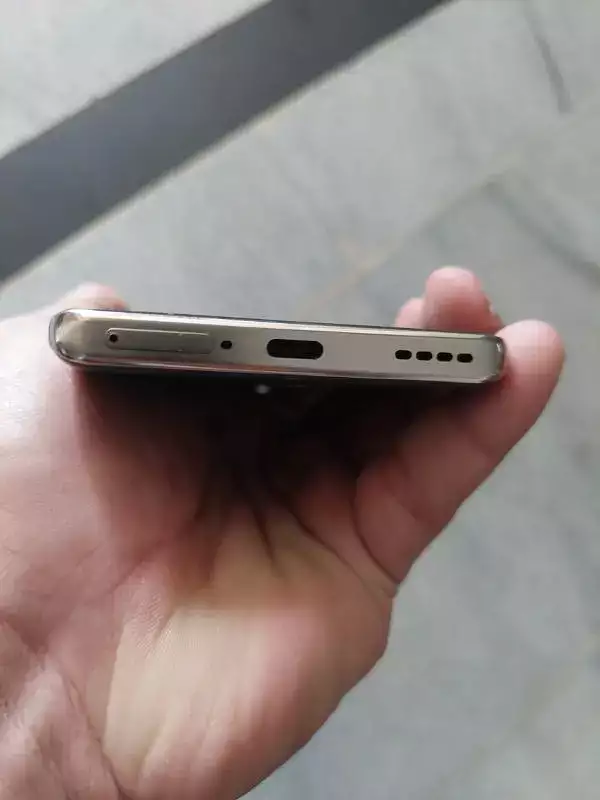 Realme 12 pro 5G 12 / 512 10 /10 used mobile for sale