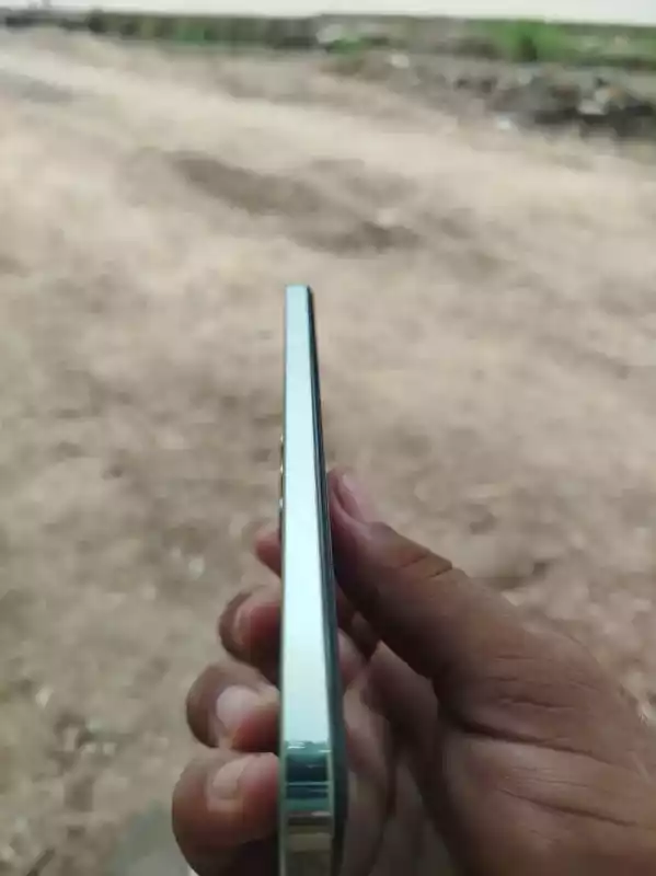 Vivo Y100 used mobile for sale