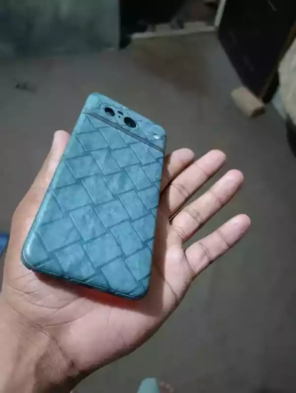 Google Pixel 8 used phone for sale